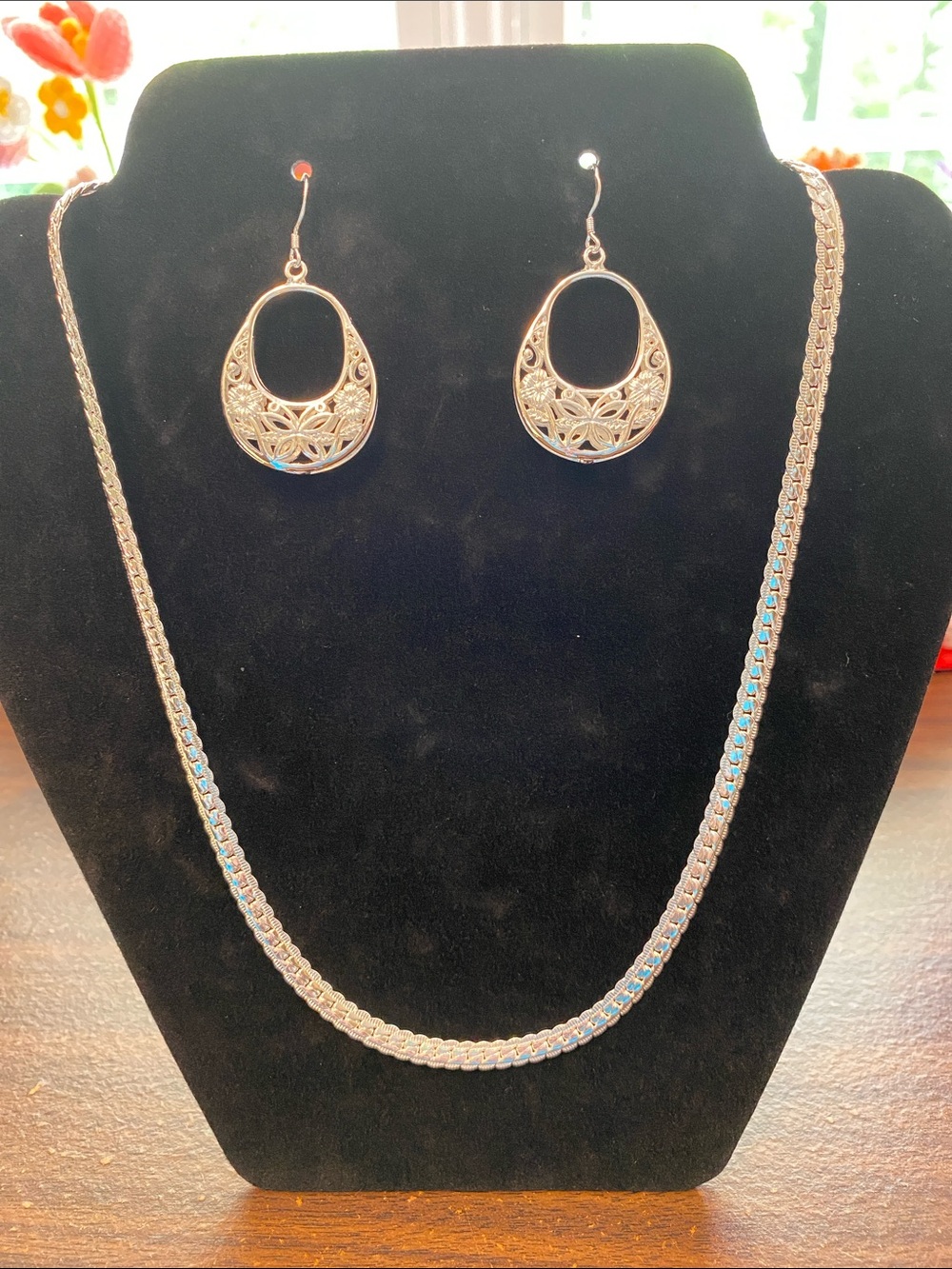 New 925 Sterling Silver Filigree Drop Earrings & 30” Chain Necklace Set